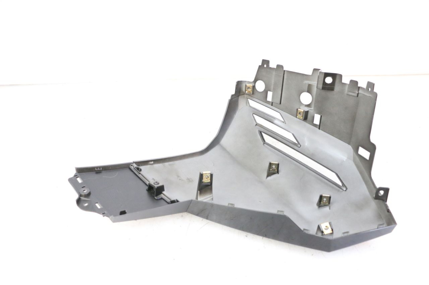 photo de RIGHT FRONT FAIRING PEUGEOT TWEET 4T 50 (2023 - 2025)