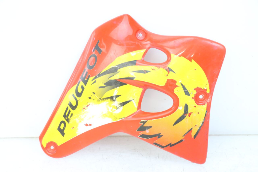 photo de RIGHT FRONT SIDE PANEL PEUGEOT XP6 50 (1997 - 2003)