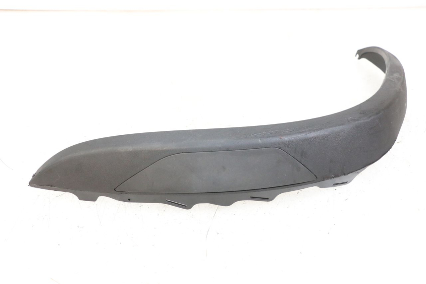 photo de RIGHT FRONT FAIRING PIAGGIO MP3 LT 400 (2007 - 2012)