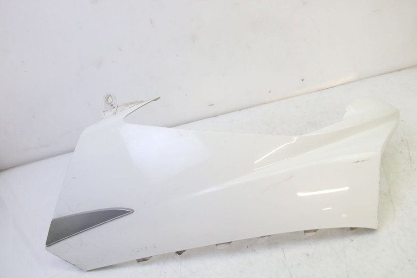 photo de RIGHT FRONT FAIRING PEUGEOT SATELIS 125 (2010 - 2012)
