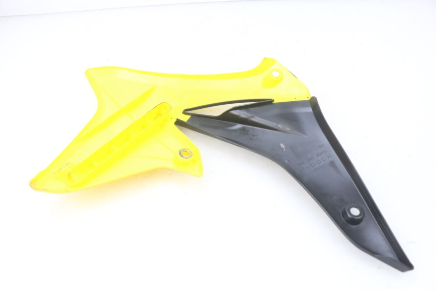 photo de RIGHT FRONT SIDE PANEL SUZUKI RM-Z RMZ 250 (2010 - 2016)