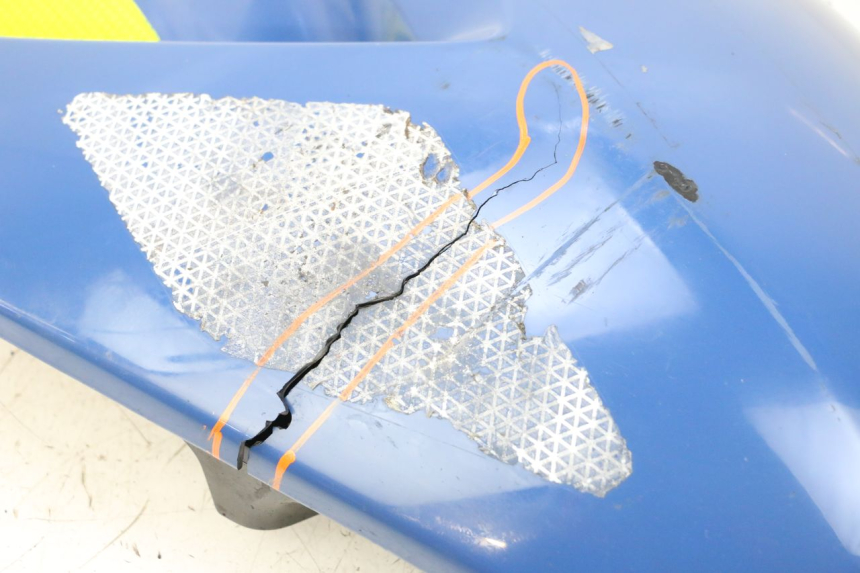 photo de RIGHT FRONT SIDE PANEL YAMAHA TDM ABS 900 (2002 - 2014) - Additional view of the item