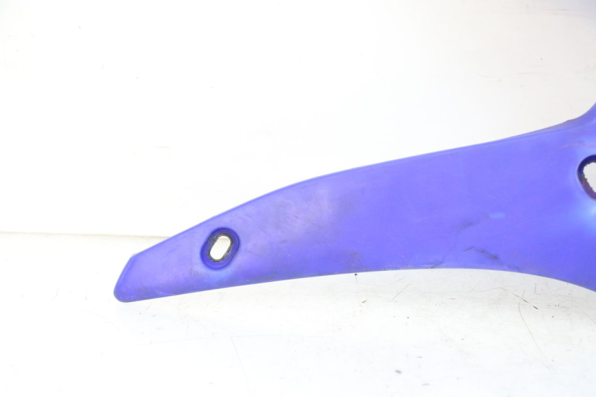photo de RIGHT FRONT SIDE PANEL YAMAHA TTR 125 (2000 - 2020) - Fixing points details