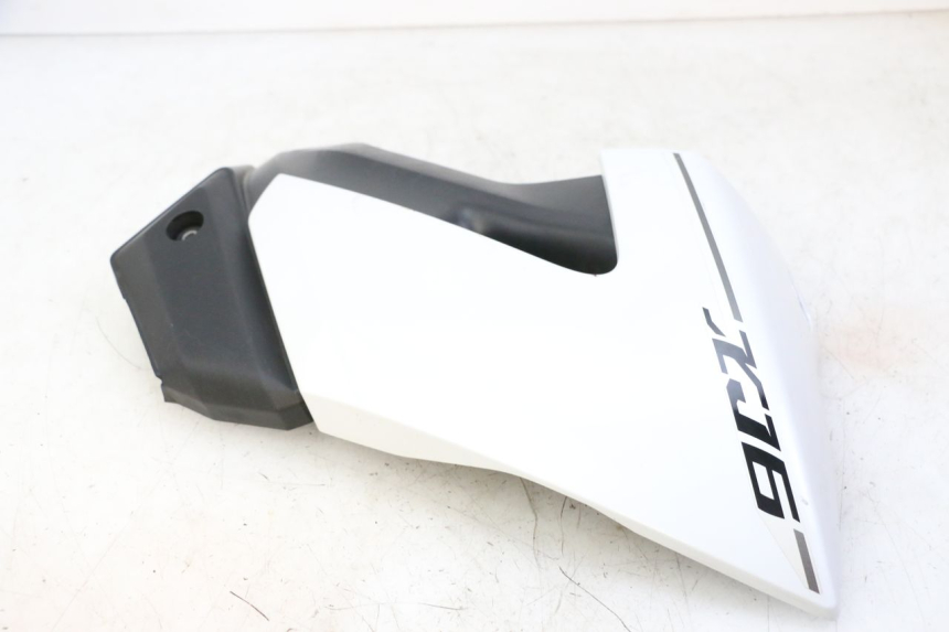 photo de RIGHT FRONT FAIRING YAMAHA XJ6 ABS 600 (2008 - 2016)
