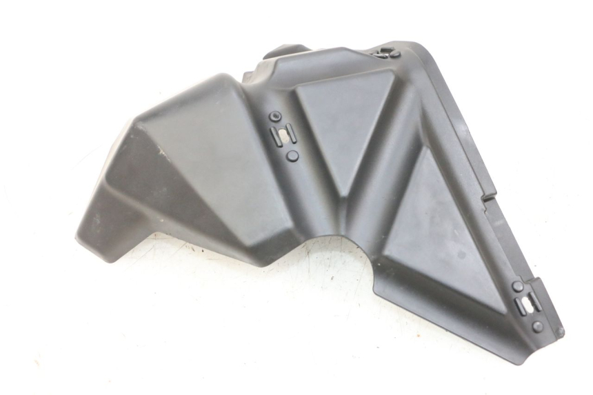 photo de LEFT FRONT FAIRING MAG POWER BOMBERS 4T 50 (2016 - 2026) - Technical close-up