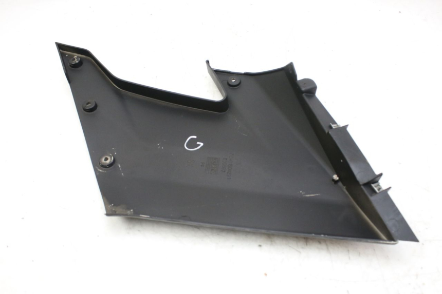 photo de LEFT FRONT SIDE PANEL DERBI GPR 50 (2004 - 2009)