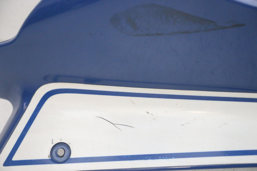 photo de LEFT FRONT FAIRING YAMAHA FJR ABS 1300 (2006 - 2012) - Distinctive features