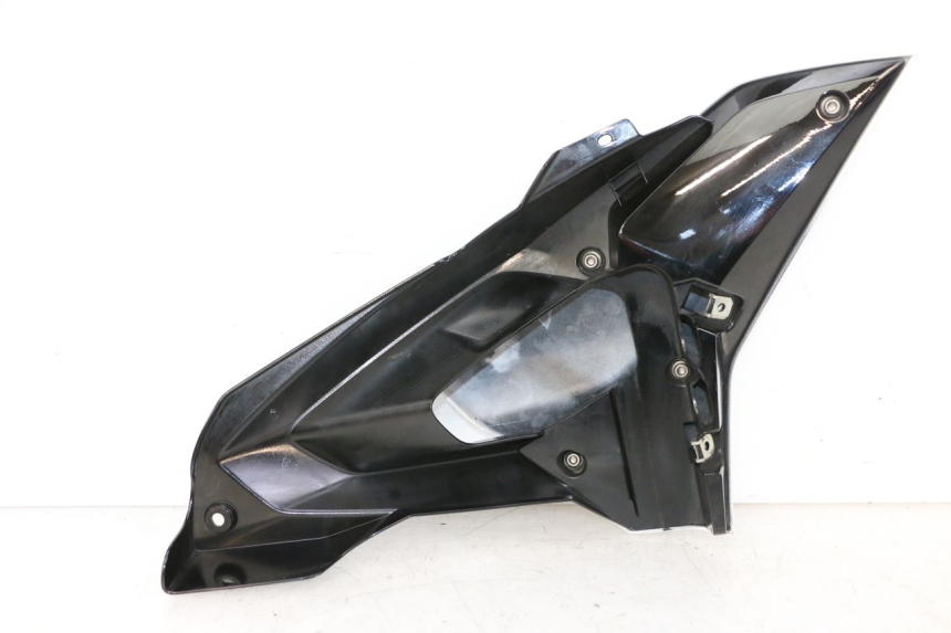 photo de LEFT FRONT FAIRING BMW G310 R 310 (2016 - 2020)