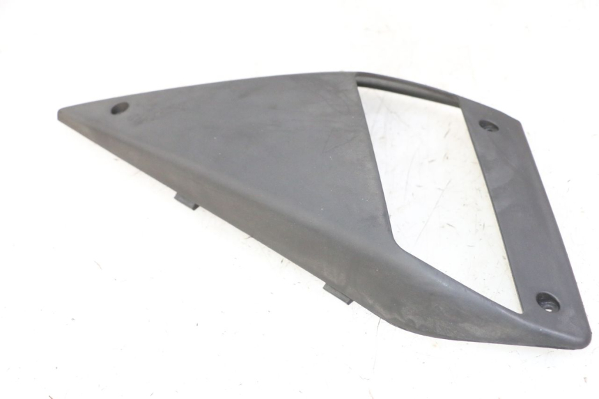 photo de LEFT FRONT FAIRING GILERA NEXUS 300 (2008 - 2013)