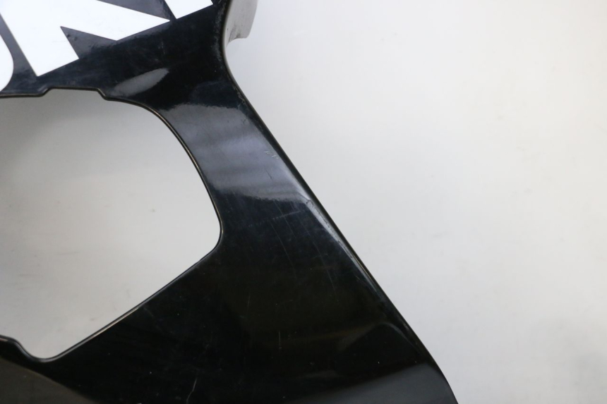photo de LEFT FRONT FAIRING SUZUKI GSXR GSX-R 1000 (2003 - 2004) - Alternative angle