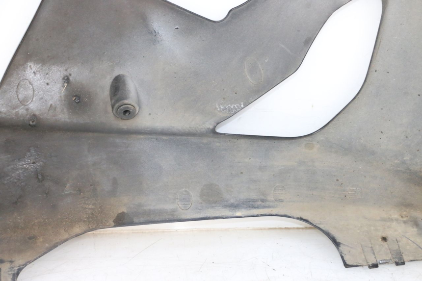 photo de LEFT FRONT FAIRING SUZUKI GSXR GSX-R 1000 (2003 - 2004) - Surface and material condition