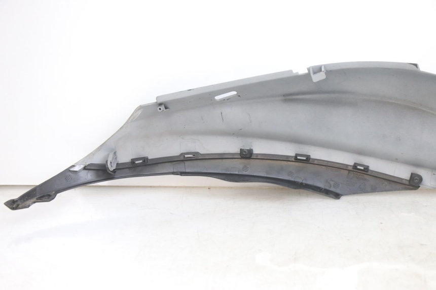 photo de LEFT FRONT SIDE PANEL PIAGGIO MEDLEY 125 (2016 - 2023)