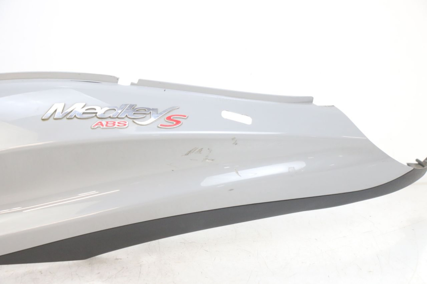 photo de LEFT FRONT SIDE PANEL PIAGGIO MEDLEY 125 (2016 - 2023)