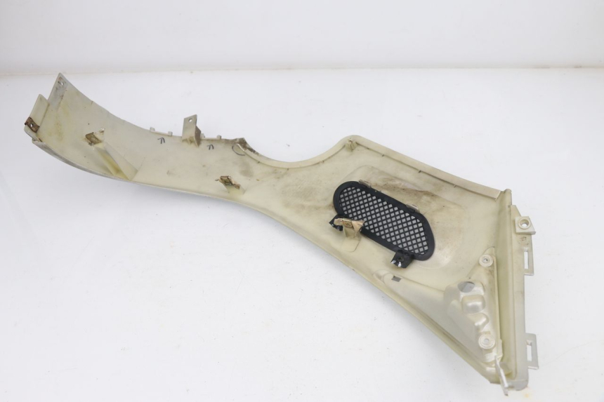 photo de LEFT FRONT FAIRING PEUGEOT SUM UP 125 (2008 - 2013)