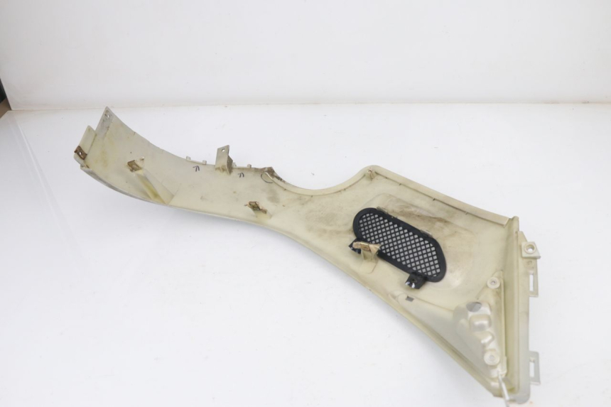photo de LEFT FRONT FAIRING PEUGEOT SUM UP 125 (2008 - 2013)