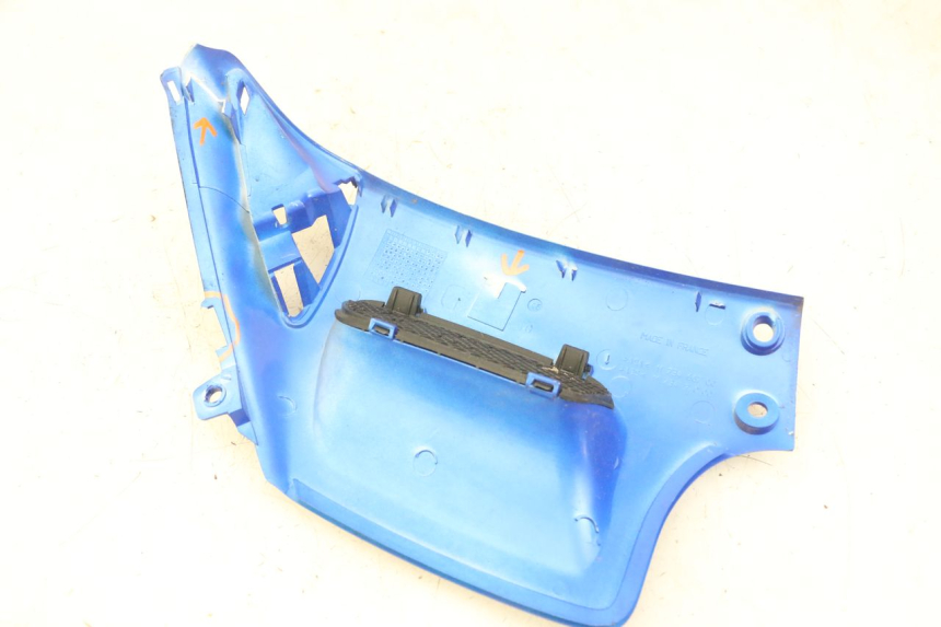 photo de LEFT FRONT FAIRING PEUGEOT SPEEDFIGHT 2 LC 50 (2000 - 2009)