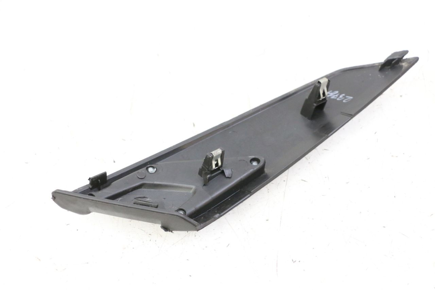 photo de LEFT FRONT FAIRING APRILIA SXR 50 (2021 - 2023)