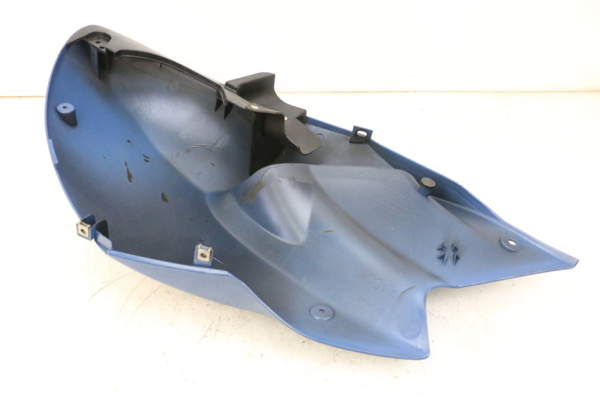 photo de LEFT FRONT SIDE PANEL YAMAHA TDM ABS 900 (2002 - 2014) - Technical close-up