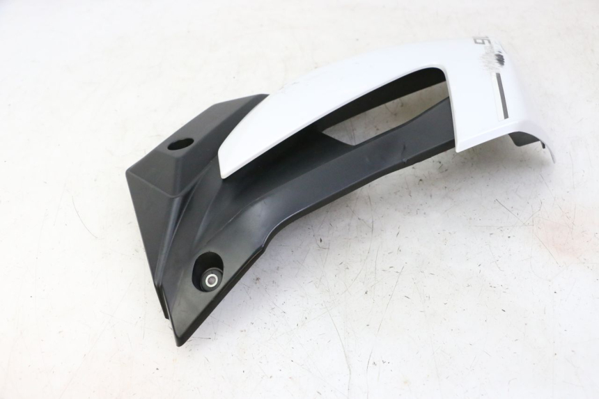photo de LEFT FRONT FAIRING YAMAHA XJ6 ABS 600 (2008 - 2016)