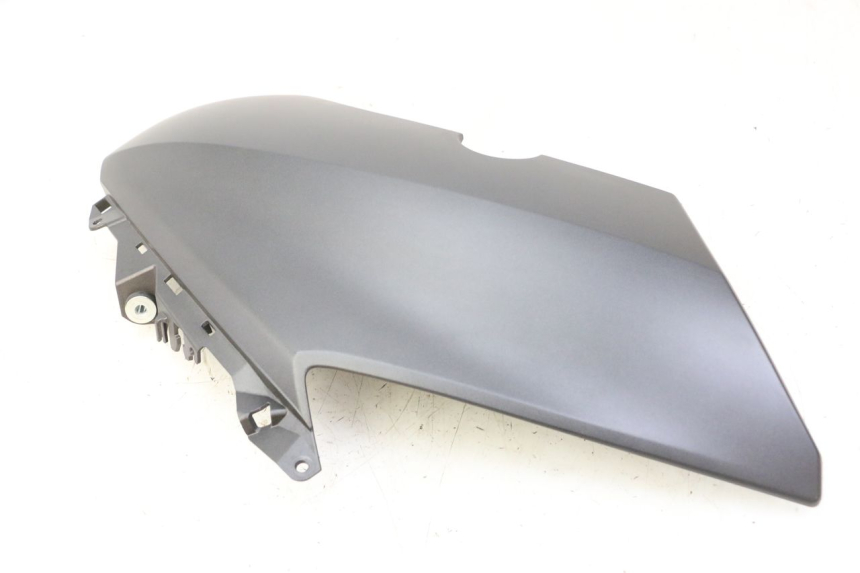 photo de LEFT FRONT FAIRING YAMAHA XMAX X-MAX 125 (2021 - 2025)