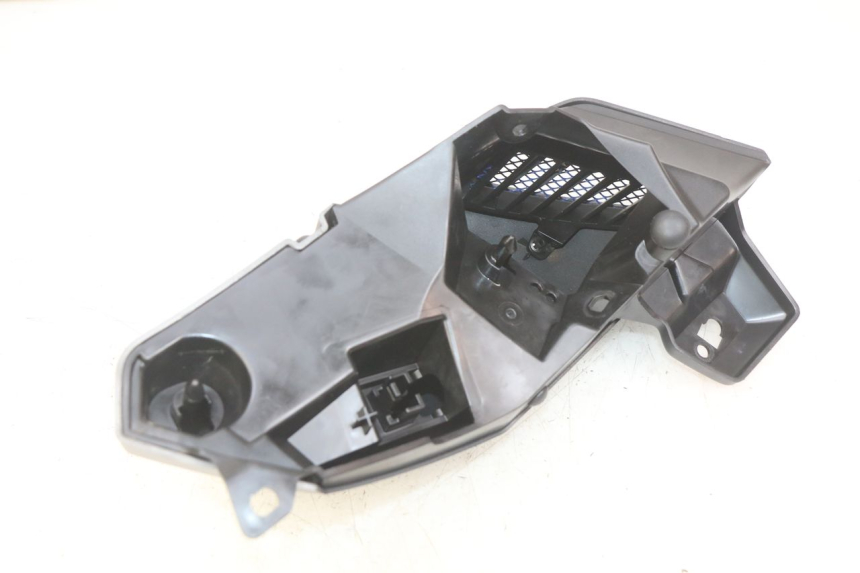 photo de LEFT FRONT SIDE PANEL YAMAHA MT ABS 125 (2014 - 2018)