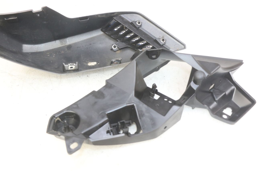 photo de LEFT FRONT SIDE PANEL YAMAHA MT ABS 125 (2014 - 2018)