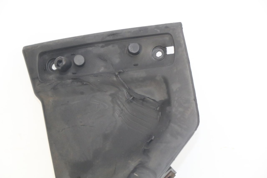 photo de LEFT FRONT SIDE PANEL YAMAHA X-MAX XMAX 250 (2006 - 2009)