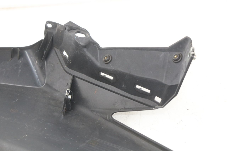 photo de LEFT FRONT FAIRING YAMAHA XP T-MAX TMAX 500 (2008 - 2012)