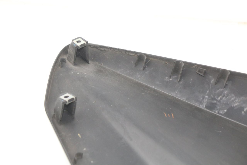 photo de LEFT FRONT FAIRING YAMAHA XP T-MAX TMAX 500 (2008 - 2012)
