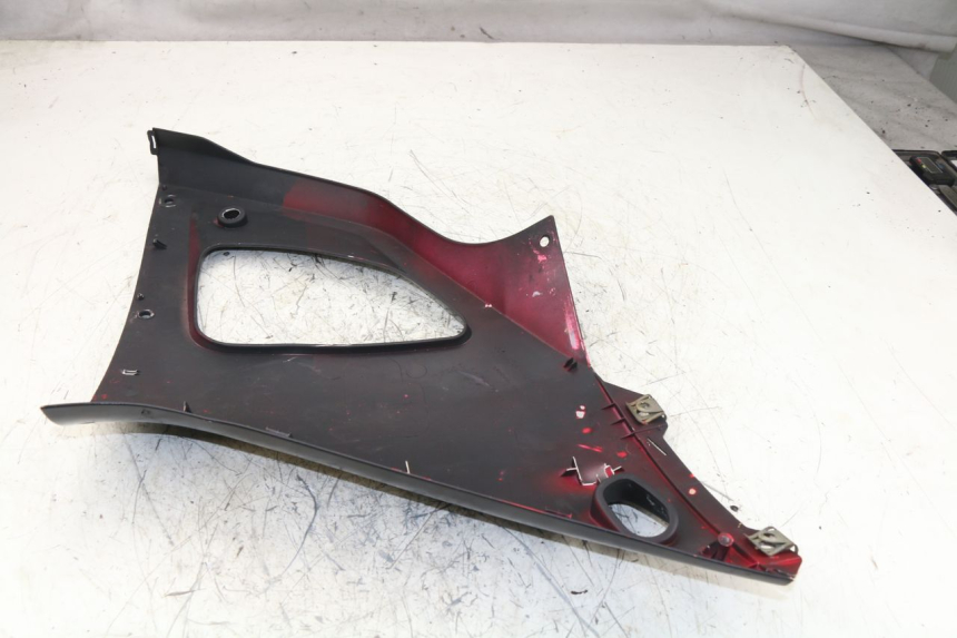 photo de LEFT FRONT FAIRING YAMAHA YZF R1 1000 (1998 - 1999)