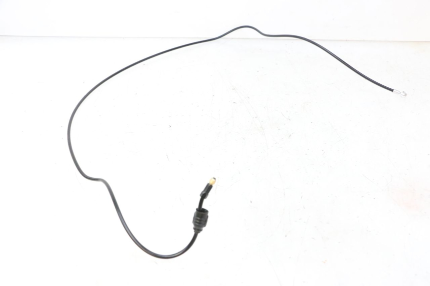 photo de FRONT BRAKE HOSE DUALTRON VICTOR LIMITED 1
