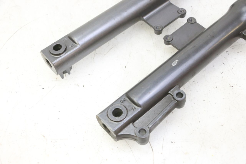 photo de FORKS LEG KYMCO AGILITY NAKED RENOUVO 2T 50 (2011 - 2018)