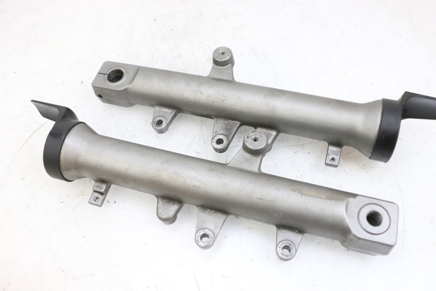 photo de FORKS LEG SUZUKI BURGMAN EXECUTIVE ABS 650 (2006 - 2012) - Component detail