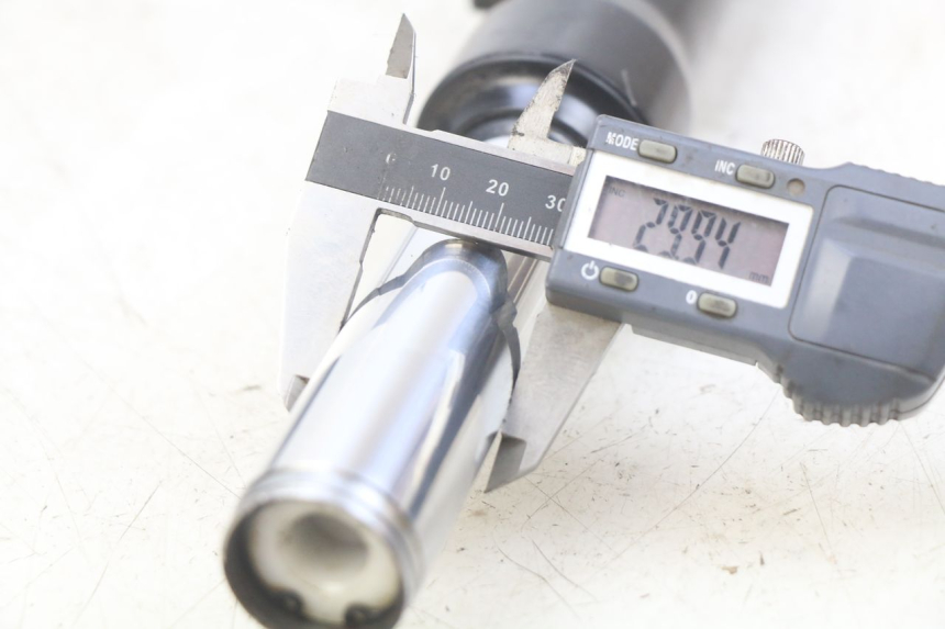 photo de FORK TUBE YAMAHA BW'S EASY 50 (2013 - 2016)