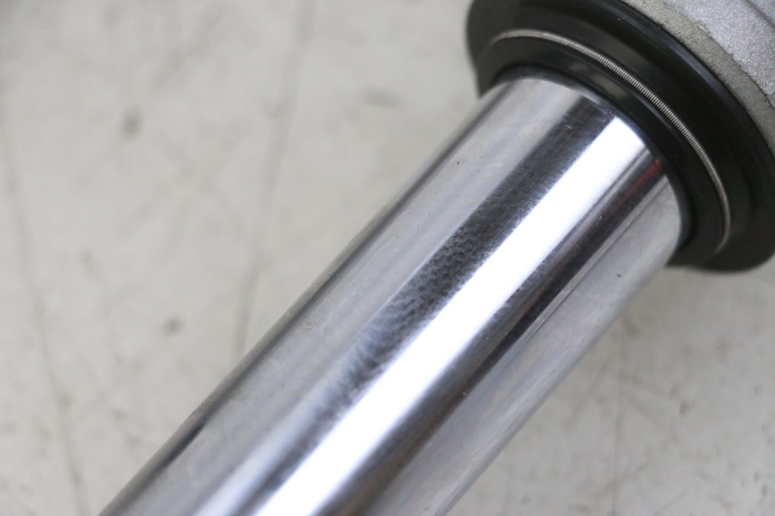 photo de FORKS LEG YAMAHA BW'S NG NEXT GENERATION 50 (1996 - 2003)