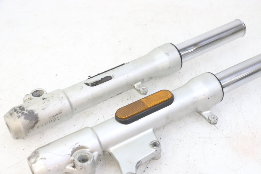 photo de FORKS LEG PEUGEOT CITYSTAR 50 (2013 - 2017)