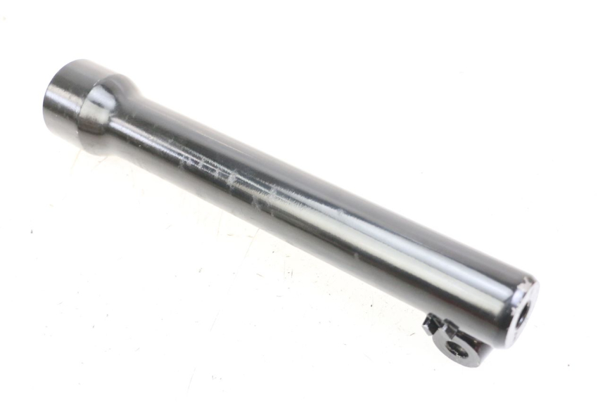 photo de RIGHT FORKS LEG PEUGEOT TWEET 4T 50 (2023 - 2025)