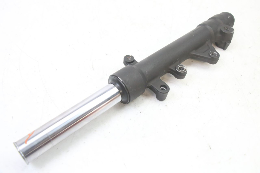 photo de RIGHT FORKS LEG YAMAHA X-MAX XMAX 125 (2010 - 2014)