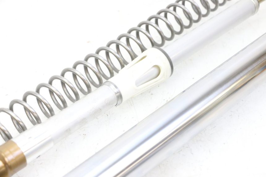 photo de RIGHT FORKS LEG YAMAHA YZF YZ-F 450 (2014 - 2016)