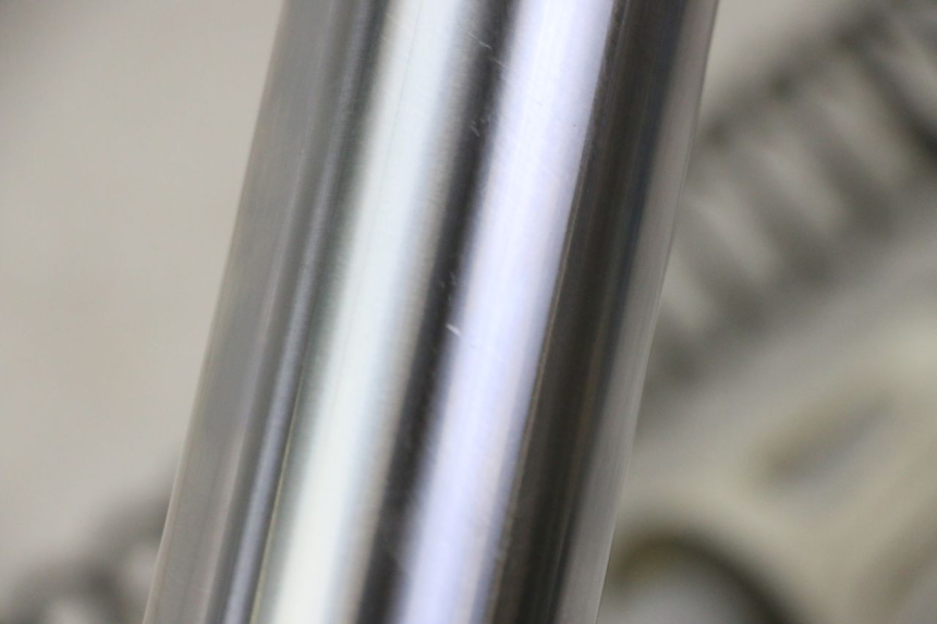 photo de RIGHT FORKS LEG YAMAHA YZF YZ-F 450 (2014 - 2016)