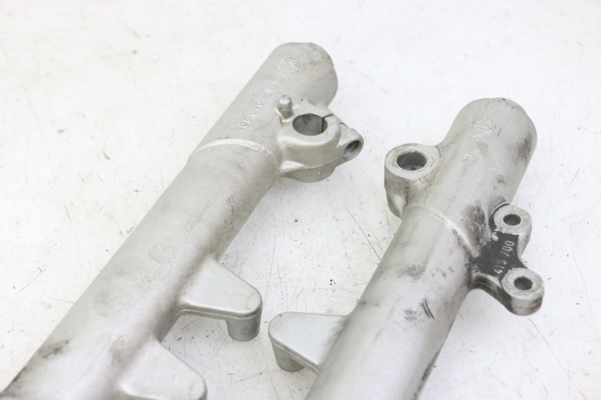 photo de FORKS LEG PEUGEOT ELYSEO 125 (1999 - 2004)