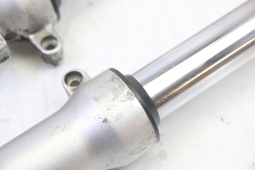 photo de FORKS LEG HONDA FES S-WING SWING ABS 125 (2007 - 2015)