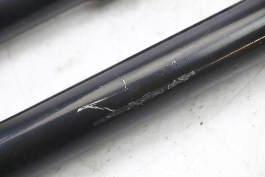 photo de FORK TUBE SYM FIDDLE 3 III 125 (2014 - 2020)