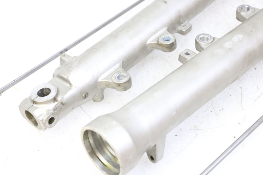photo de FORKS LEG YAMAHA FJ 36Y 1100 (1984 - 1985)