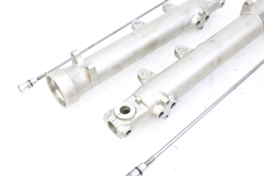 photo de FORKS LEG YAMAHA FJ 36Y 1100 (1984 - 1985)