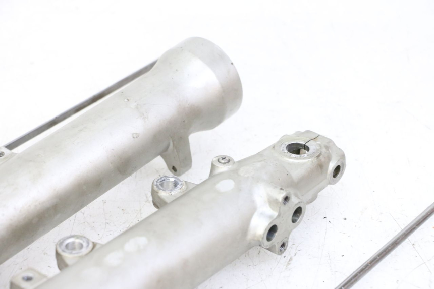 photo de FORKS LEG YAMAHA FJ 36Y 1100 (1984 - 1985)