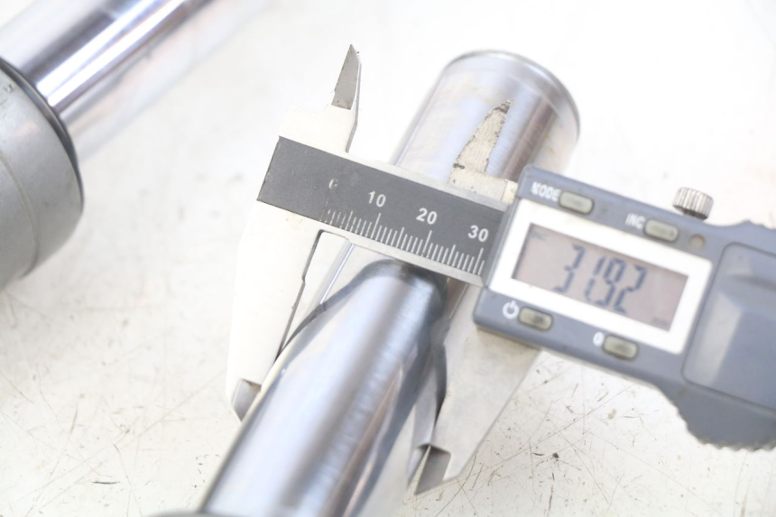 photo de FORK TUBE PIAGGIO FLY 2T 50 (2004 - 2017)