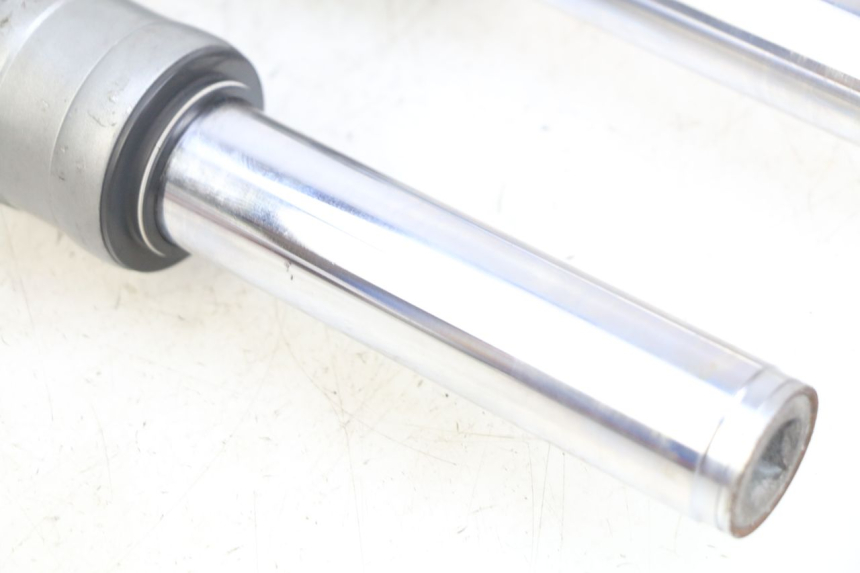 photo de FORK TUBE PIAGGIO FLY 2T 50 (2004 - 2017)