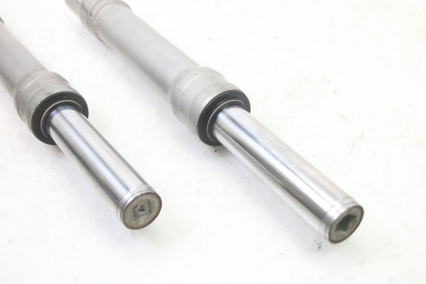 photo de FORK TUBE PIAGGIO FLY 2T 50 (2004 - 2017)