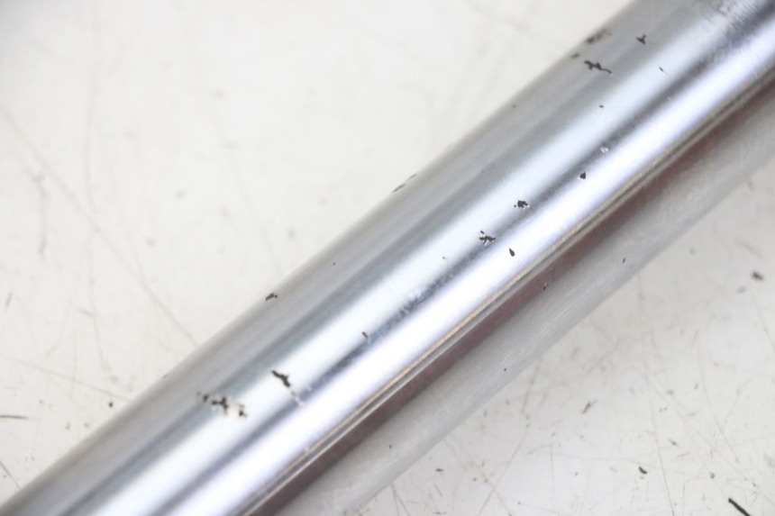 photo de LEFT FORKS LEG HONDA MTX TC02 125 (1987 - 1989)